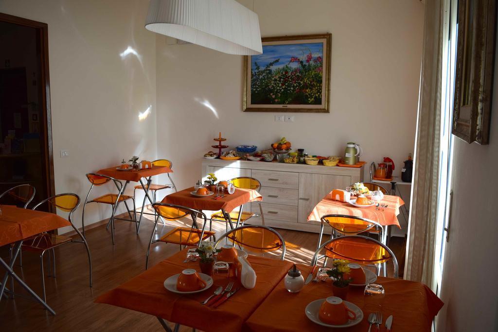 パレルモ Residenza Wagner Bed & Breakfast エクステリア 写真