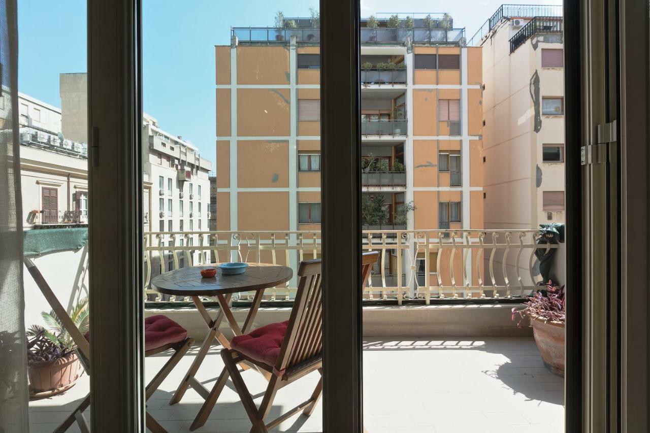 パレルモ Residenza Wagner Bed & Breakfast エクステリア 写真